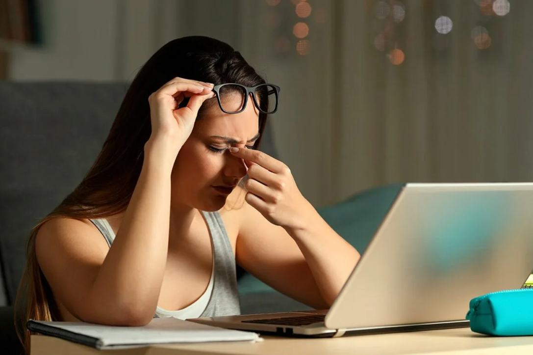 Как защитить свои глаза от воздействия монитора ПК Как защитить свои глаза от воздействия монитора ПК