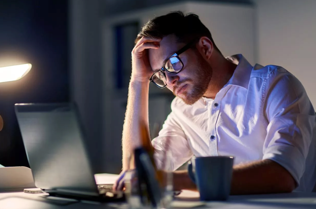 Как защитить свои глаза от воздействия монитора ПК Как защитить свои глаза от воздействия монитора ПК